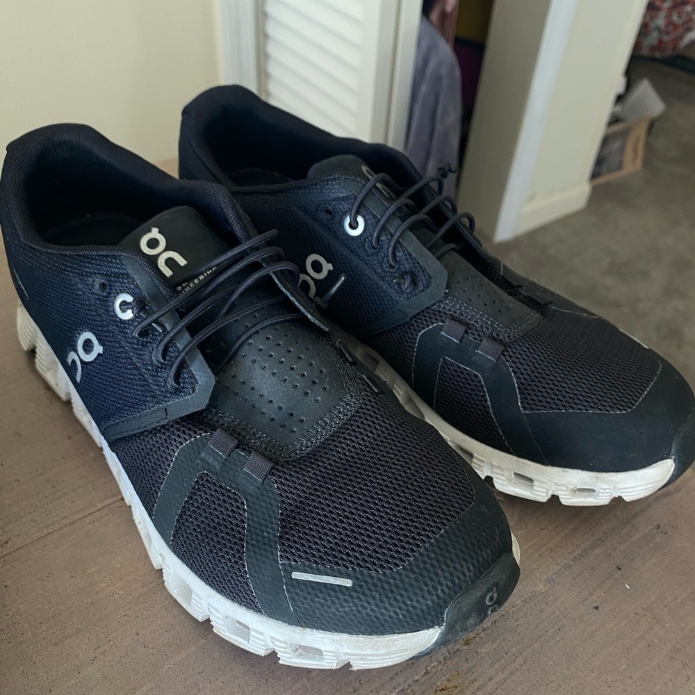 On cloud womens sneakers say 8.5 fit more like 7.5/8 imo. Rarely worn